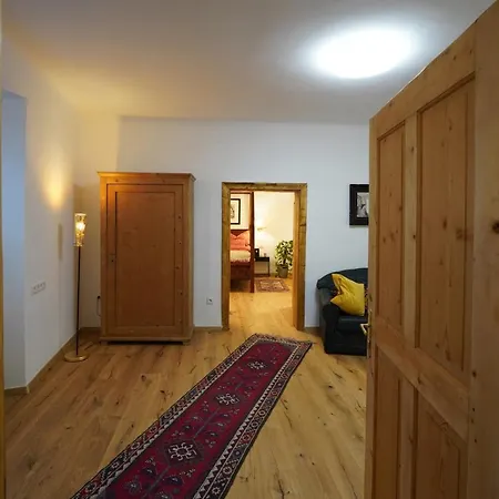 Altstadt Apartment Am Schergentor Hall in Tirol Exterior foto